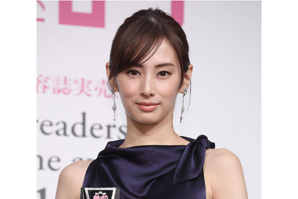 【1～9位】TOP9も！白衣姿を見てみたい芸能人ランキング（結果をすべて見る）