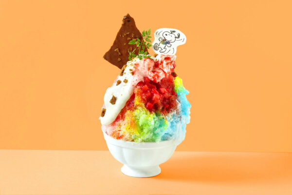 【PEANUTS Cafe】“スヌーピーかき氷”が登場！ 純氷を使用したは、鮮やかなフワフワ食感のかき氷（全4種）